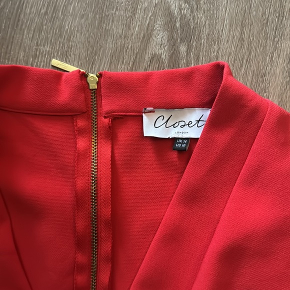 Professional Red dress by Closet, London - Picture 2 of 3